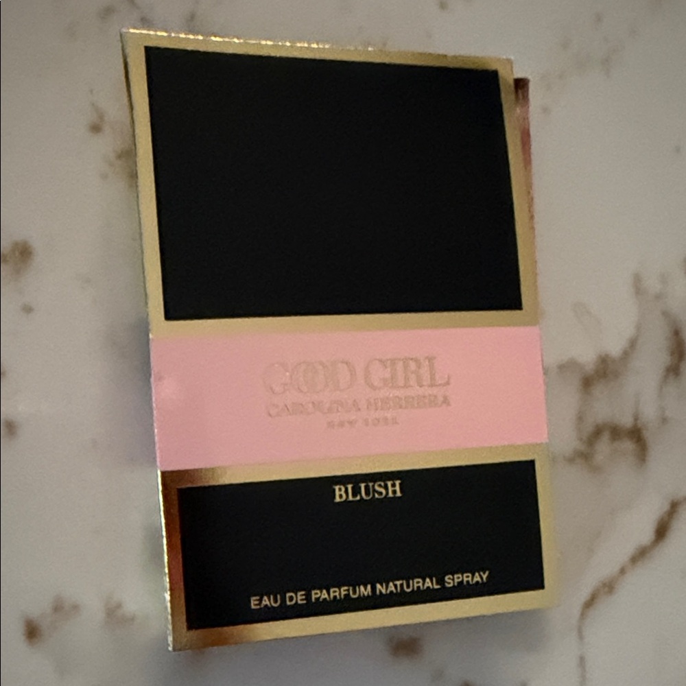 Carolina Herrera Good Girl Blush Eau de Parfum - Black and Pink Packaging